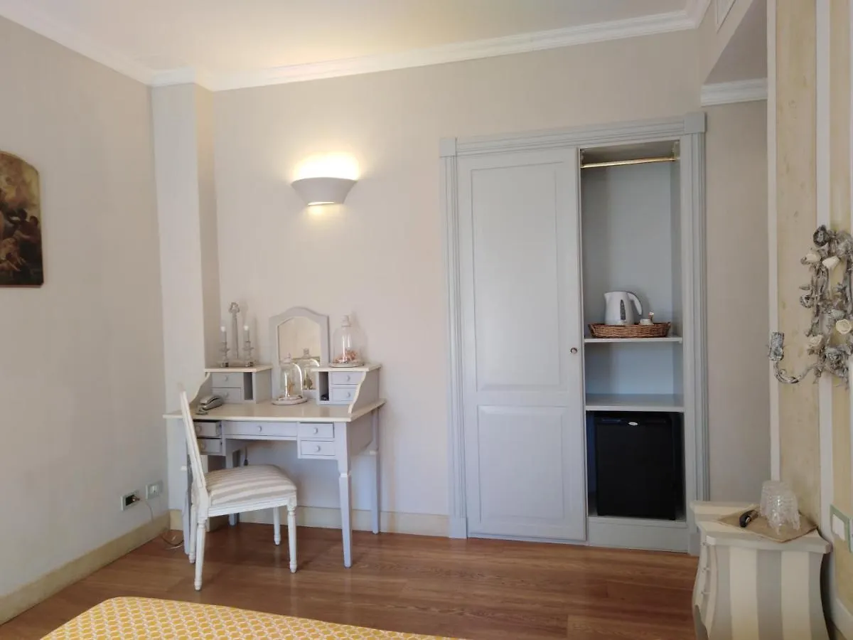 La Cabana Cinque Terre Monterosso مونتيروسّو ال ماري بيت ضيافة