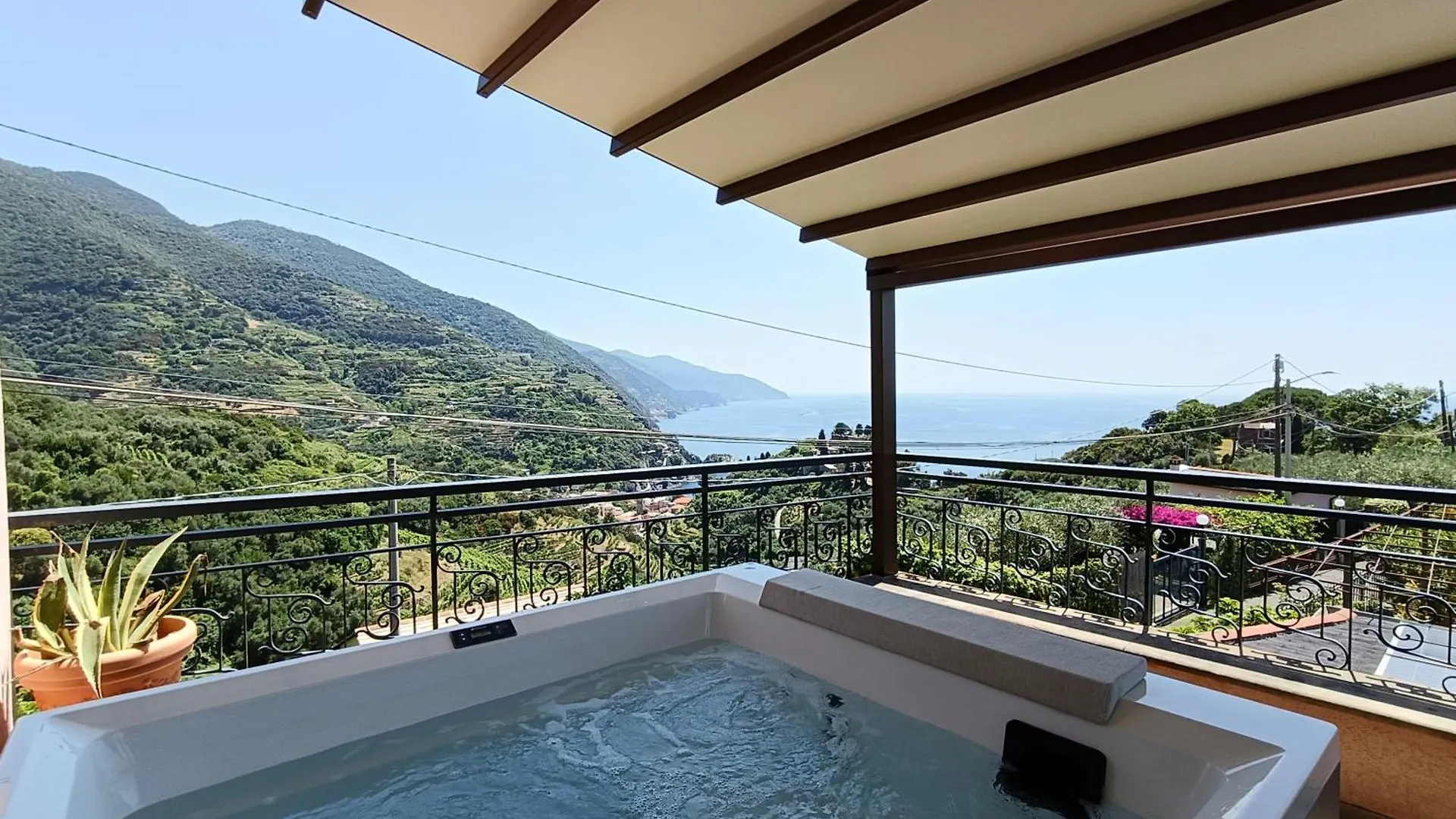 La Cabana Cinque Terre Monterosso مونتيروسّو ال ماري بيت ضيافة